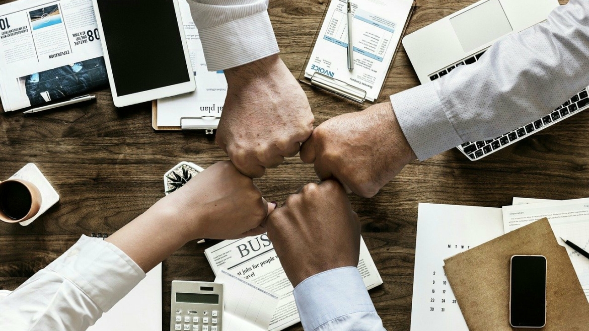 Contratación de autónomos a sus familiares